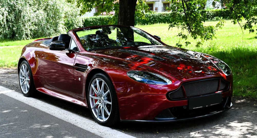 Aston Martin Vantage