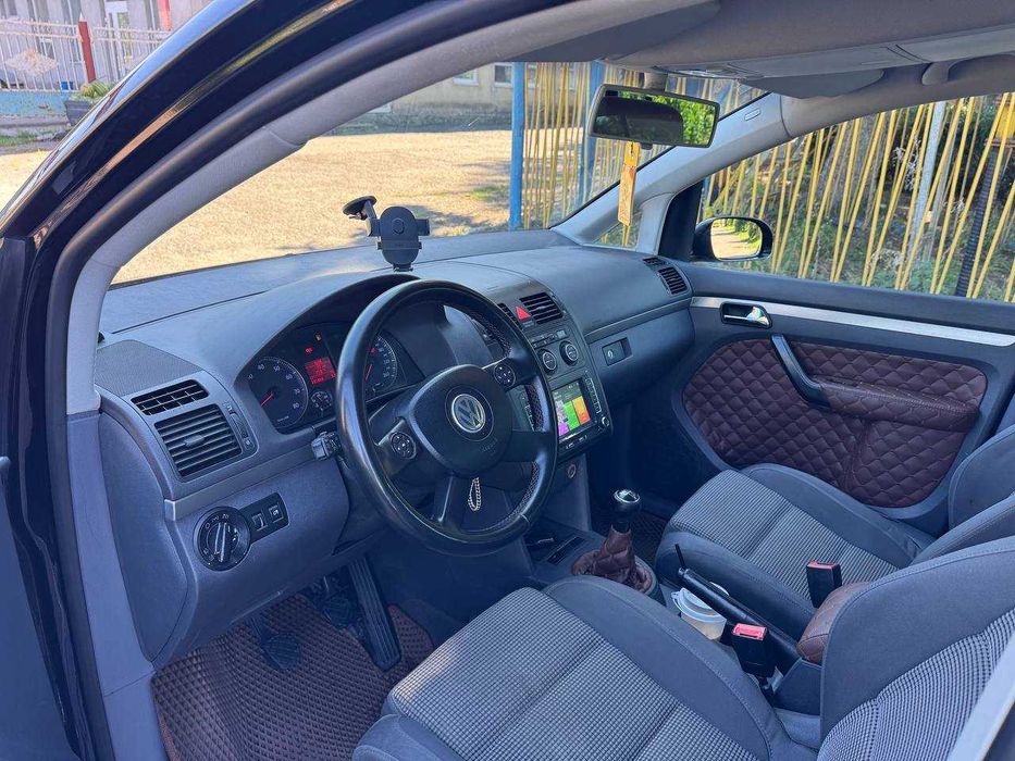 Volkswagen Touran 2005р.