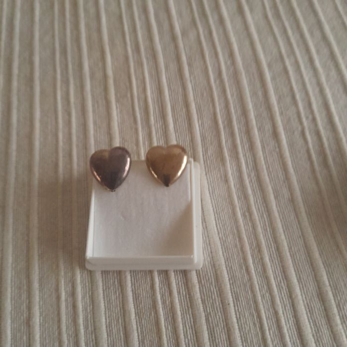 Brincos em coração de prata