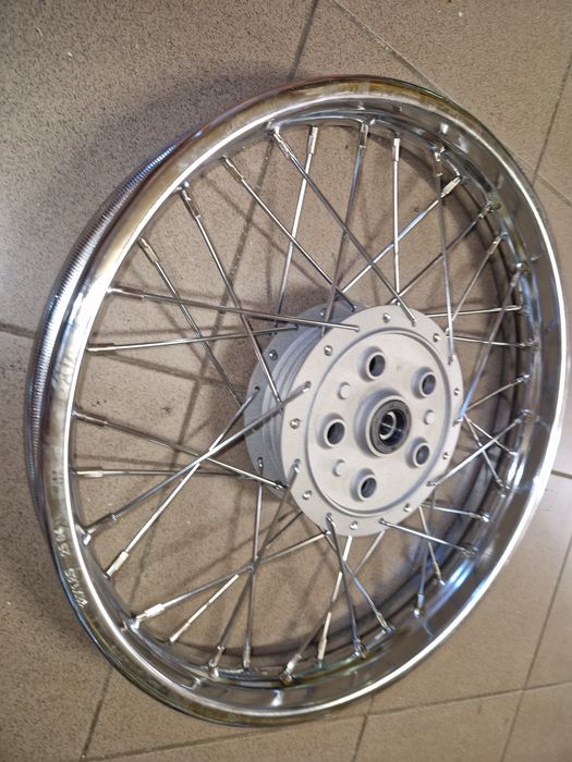 Nowe wycentrowane koło tyl wsk 125 b1 b3 kos gil Bąk lelek pl r18"