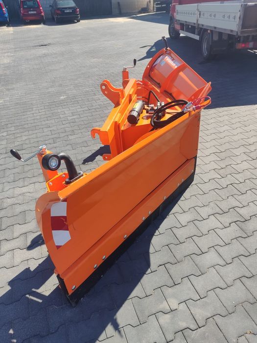 Nowy pług do śniegu strzałka 3.2 m VOLANT euro/tuz