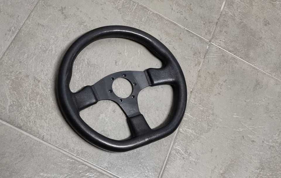 Volante Luisi Ø36cm