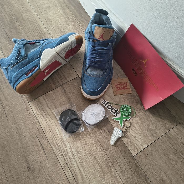 Nike Jordan Levis