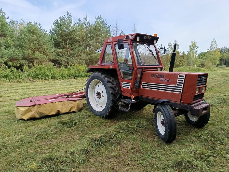 Sprzedam ciągnik Fiat 680H new holland