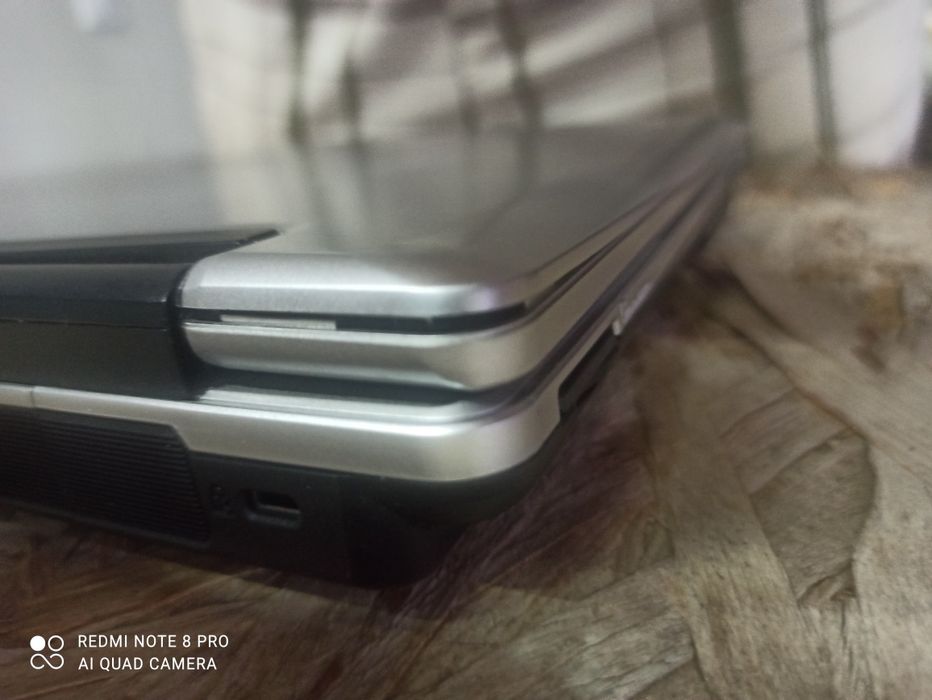 Ноутбук asus a8j