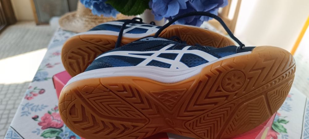 Sapatilhas ASICS UPCOURT 5 GS n.° 38,5