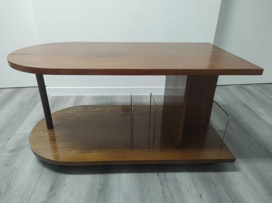 Журнальний столик