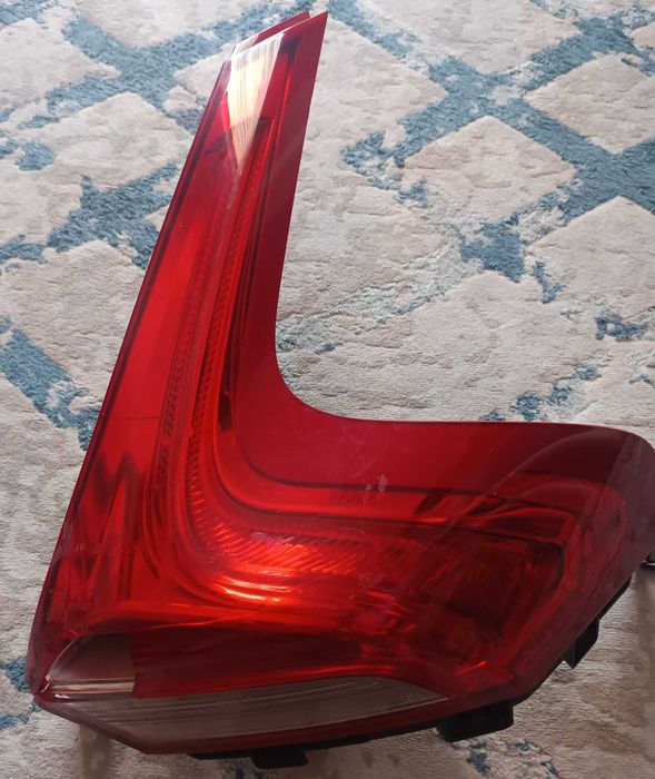 Farol traseiro direito Volvo V40 2016