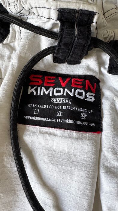 Jiu Jitsu Kimono (Seven Kimonos)