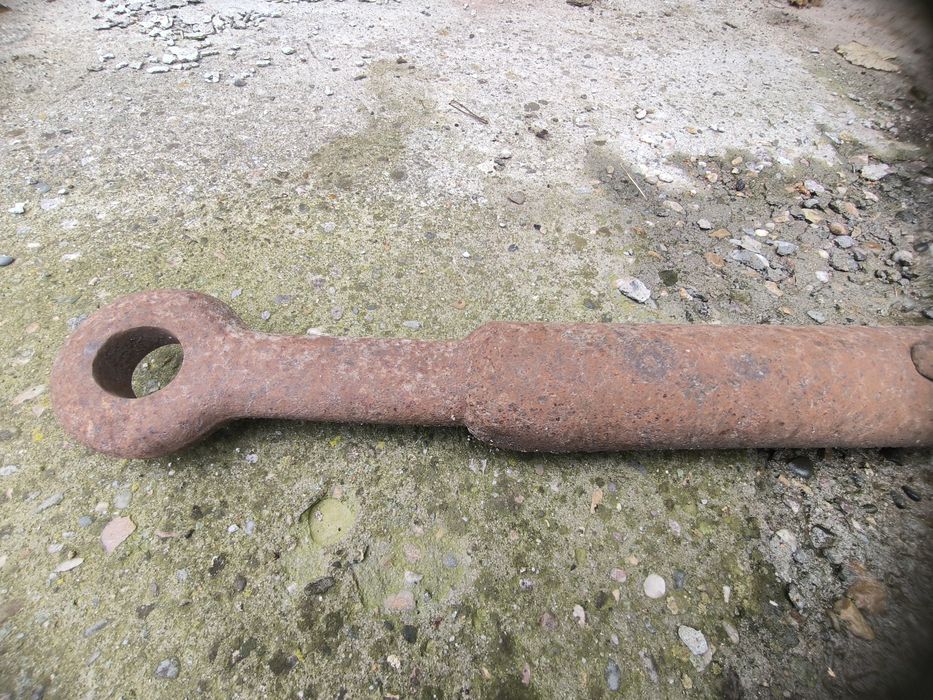 Sztywny hol do samochodów ciężarowych