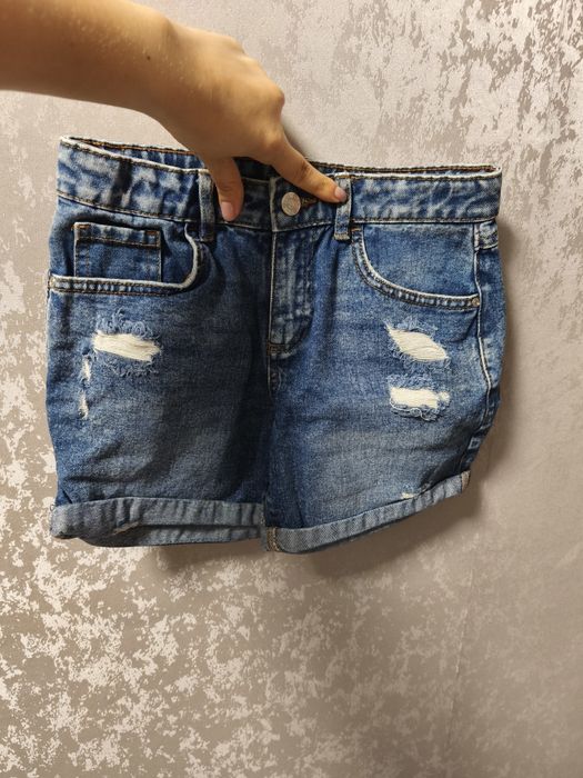 Продам пакет весняного одягу на дівчинку