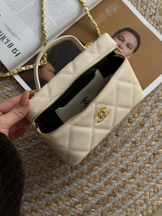 Сумка  Chanel Vanity with Chain