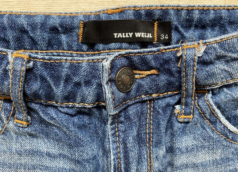 Tally Weijl krótkie spodenki szorty jeansowe 34