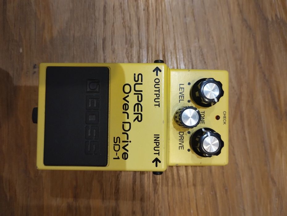 Boss SD-1 super overdrive