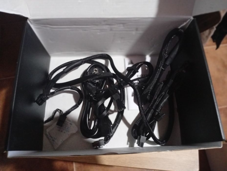 Fonte RM750x - corsair