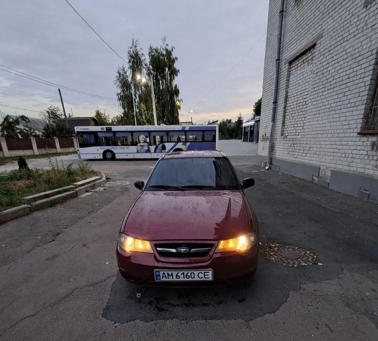 Продам машину у гарному стані Daewo Nexiaa