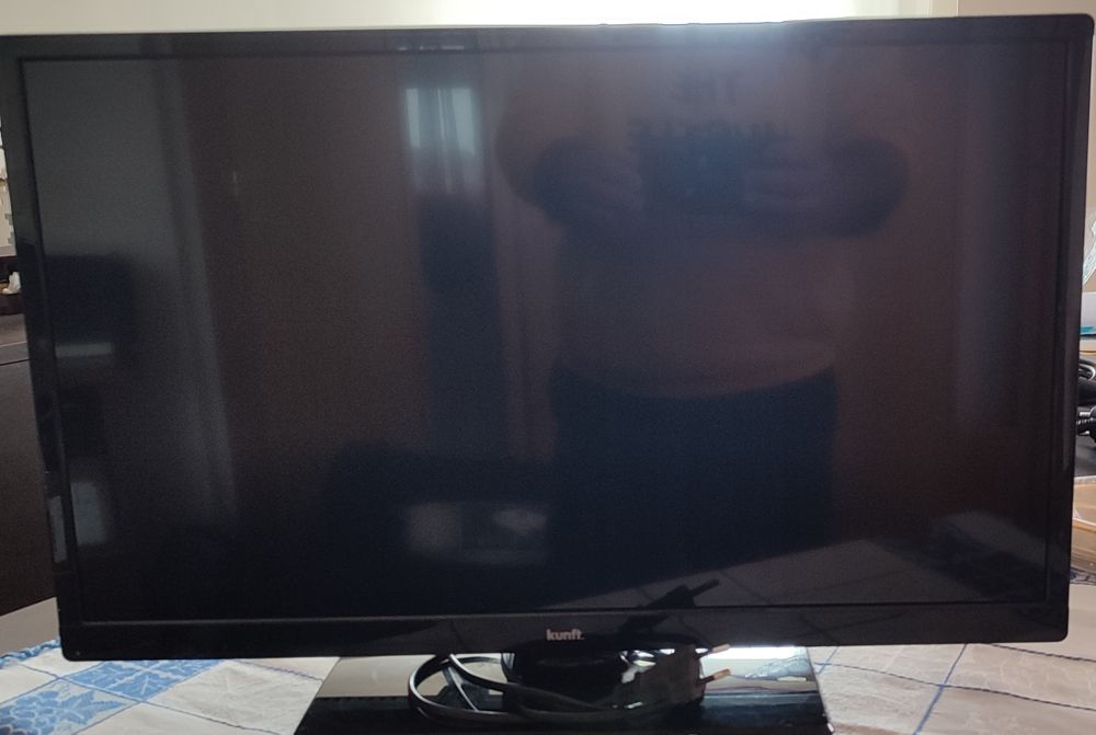 TV kunft 24 polegadas