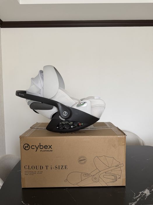 Автокрісло cybex Cybex Cloud T Platinum