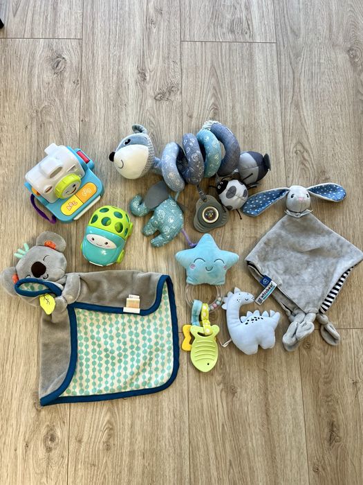 Zestaw zabawek dla niemowlaka