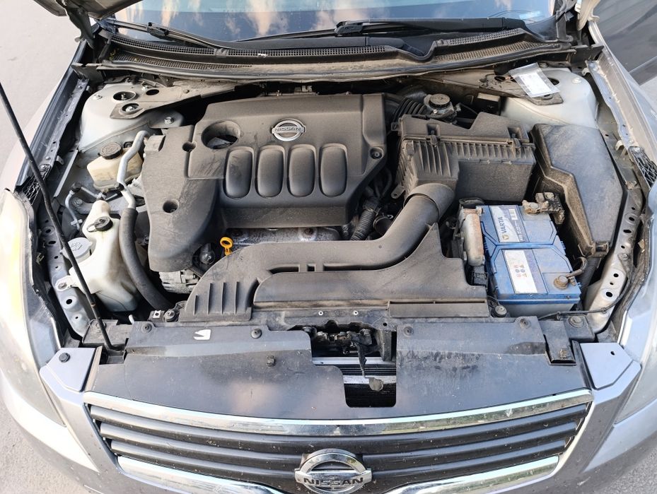 Nissan Altima 2009 рік з газом