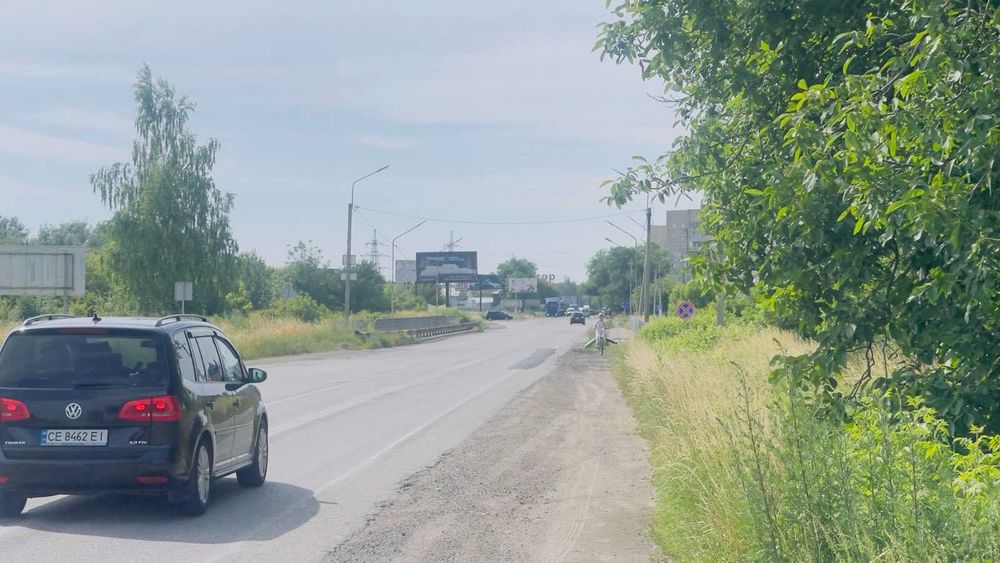 Продам ділянку комерційного призначення Чернівці