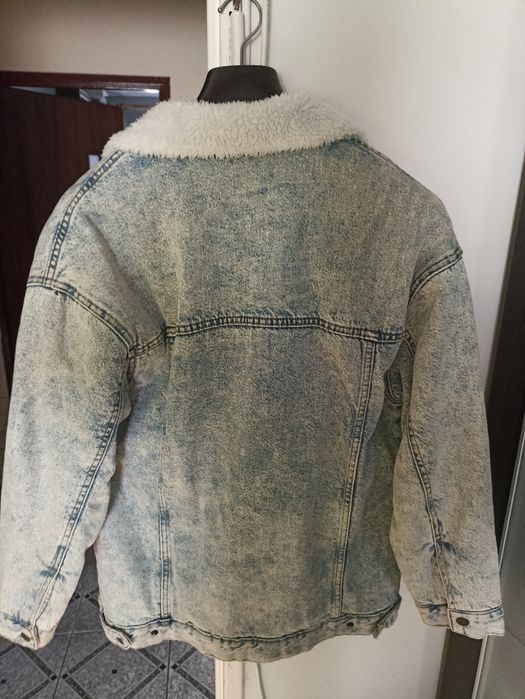 Kurtka jeansowa ocieplana Bershka XS