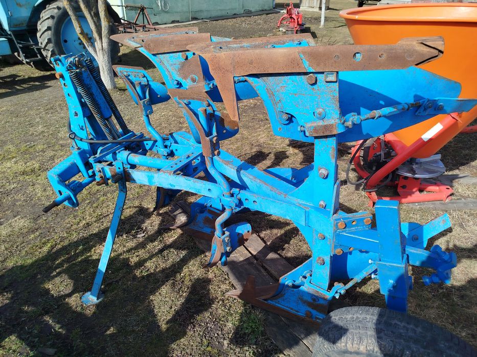 Плуг двох корпусний Lemken Opal 90