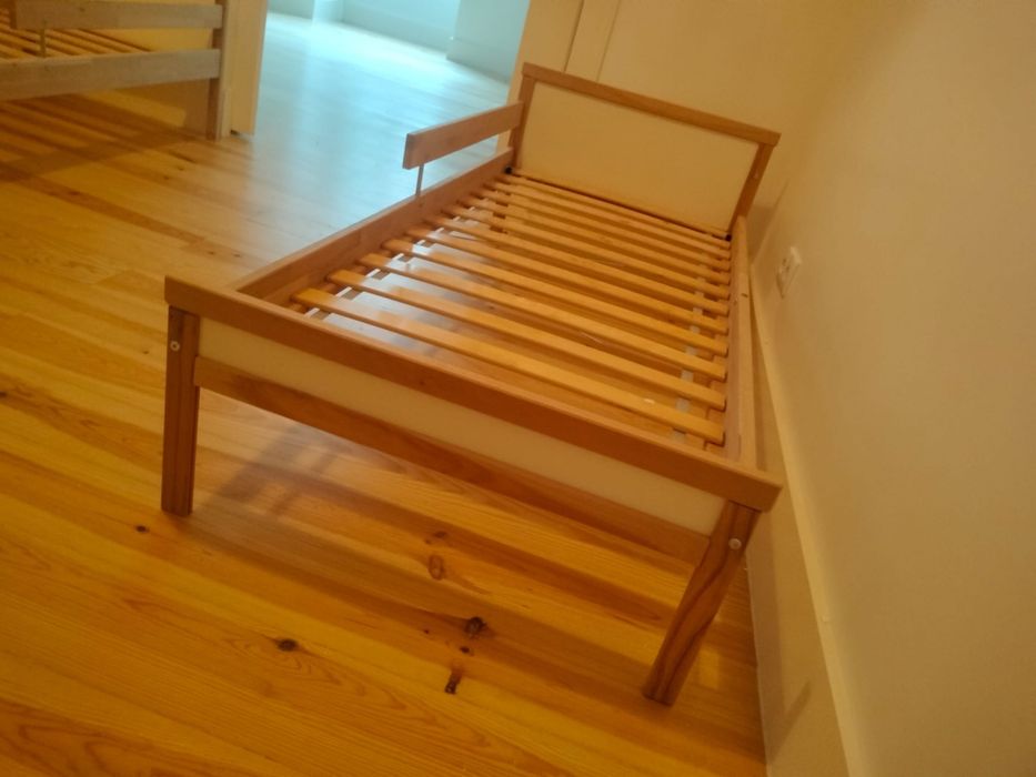 Cama infantil Ikea - 2 unidades