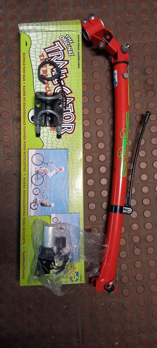 Bicicleta de criança com engate