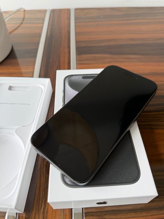 iPhone 15 Pro de 256 GB - Desbloqueado