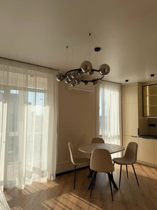 Продаж стильної та світлої 1,5-кімнатної квартири в ЖК B4