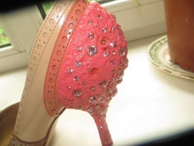Продам шикарные туфли miu miu  100%оригинал 1 линия