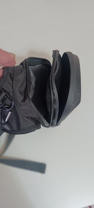 Bolsa de cintura e perna rígida