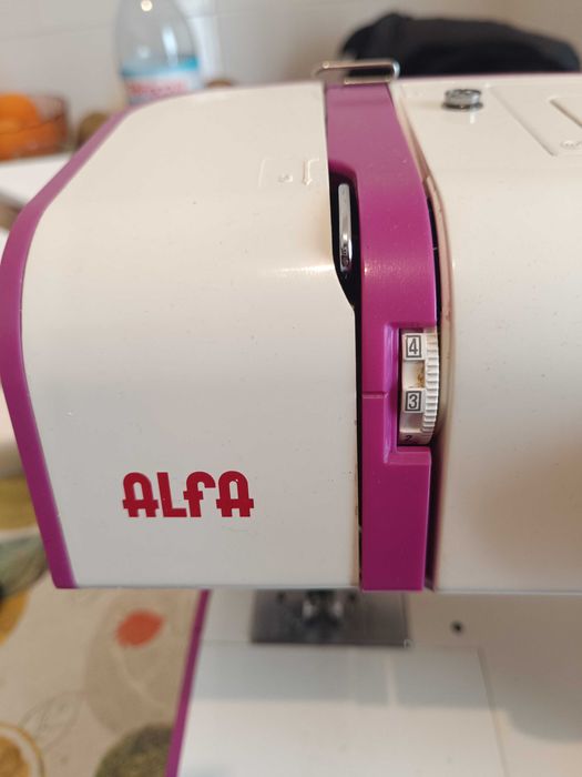 Máquina costura  - Alfa