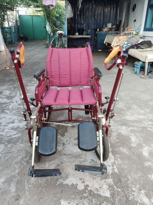 Инвалидное кресло коляска з ручным приводом дорожная ДККС 2-12 Новая