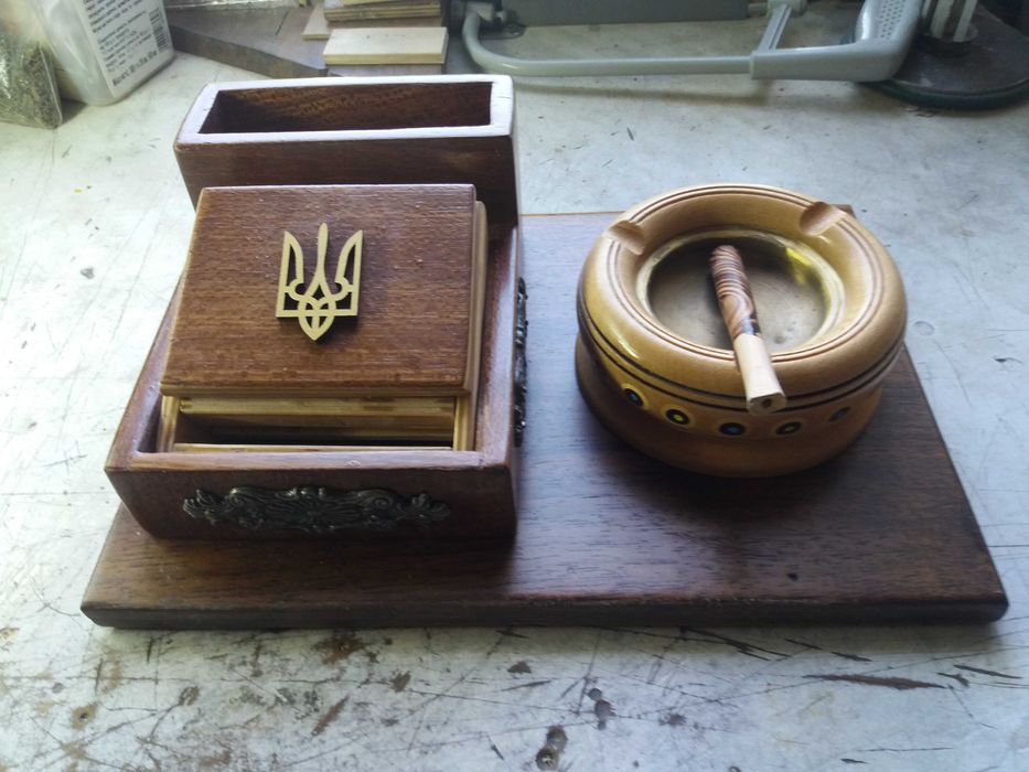 Шкатулка пепельница