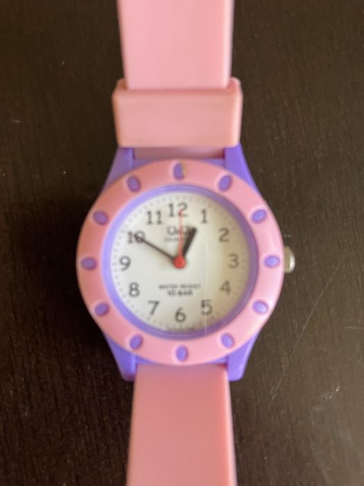 Годинник дитячий Q and Q,оригінал,б/у