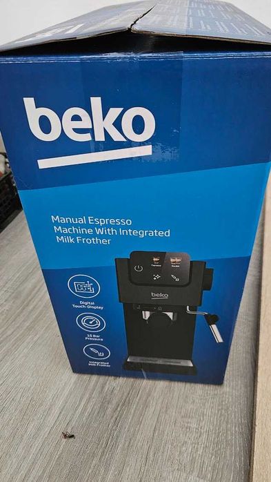 Ekspres do kawy Beko CaffeExperto CEP5302B