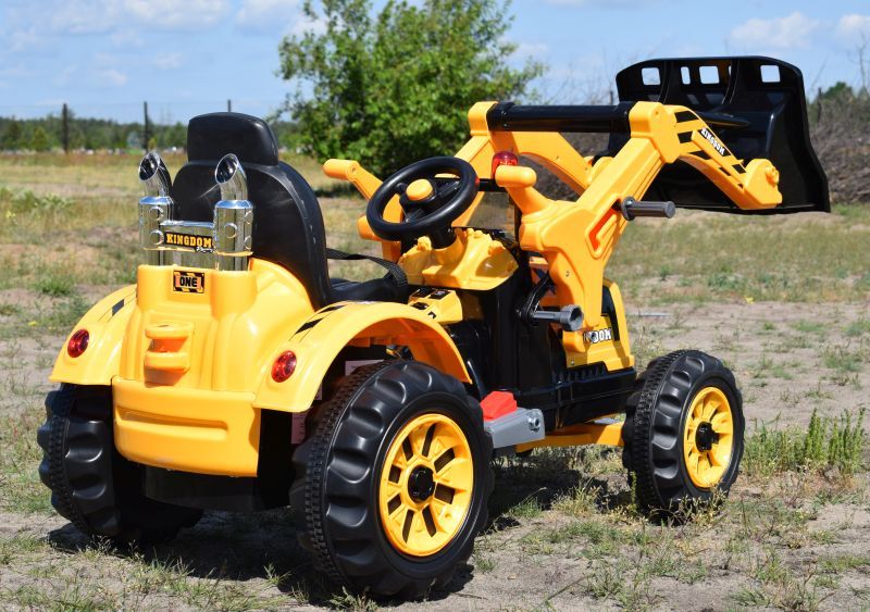 MOCNY TRAKTOR Z ŁYŻKĄ KINGDOM na akumulator 2x45W +pasy bezpieczeństwa