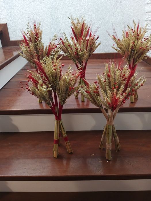 Приймаю замовлення,на вироби з соломи.