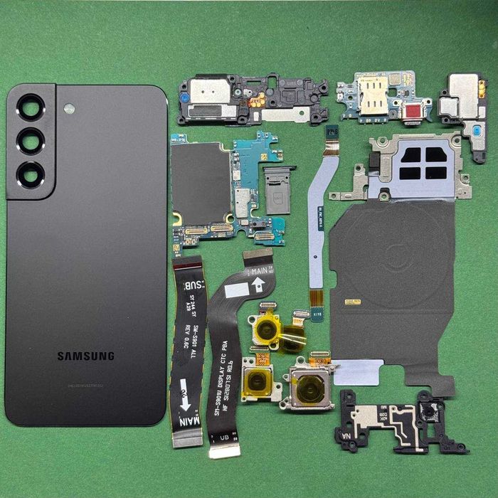 Запчастини Samsung S22 S901U з розбірки: екран,камери,динаміки,шлейфи