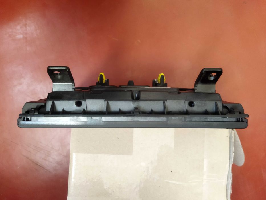 Монитор LCD экран Renault Captur II 19,Chevrolet Cruze,Aveo Е300.