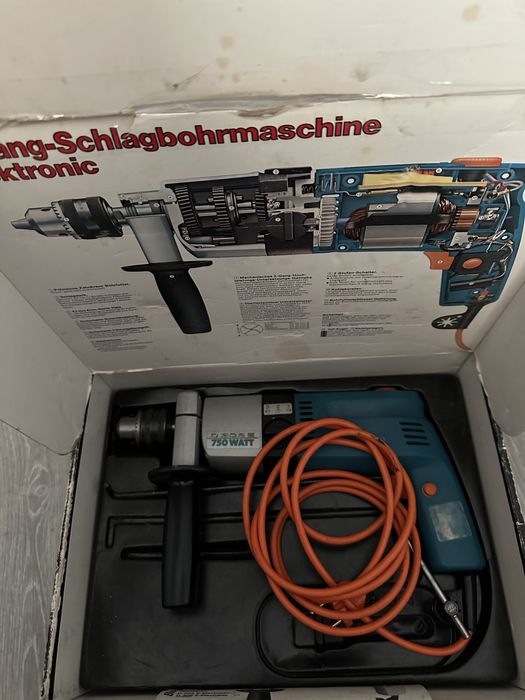 Black & Decker дрель