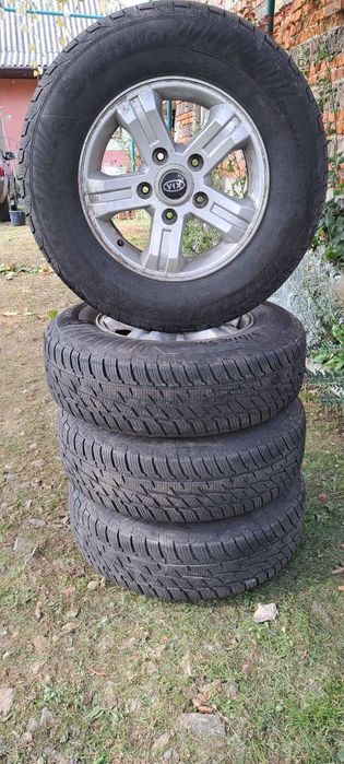 Кіа Sorento R16, 225/75