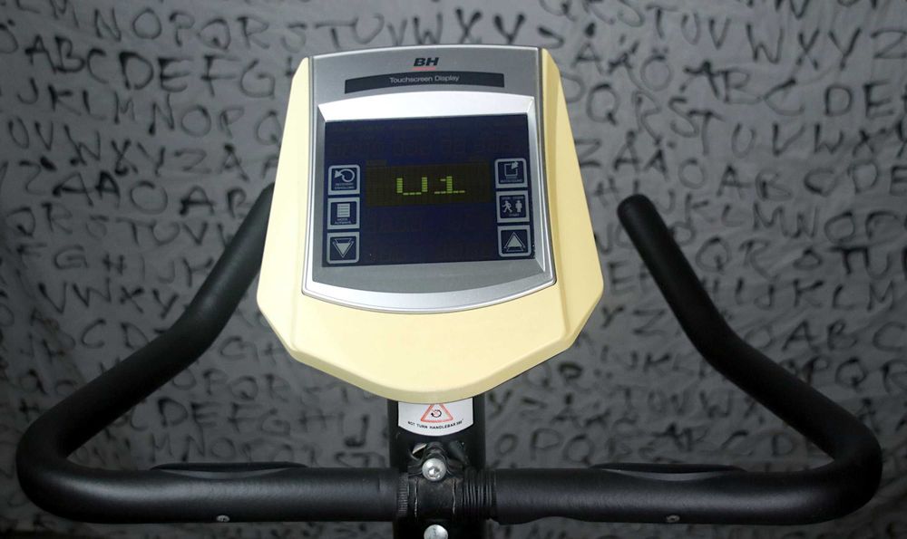 Vende-se Bicicleta Indoor BH Zero H677