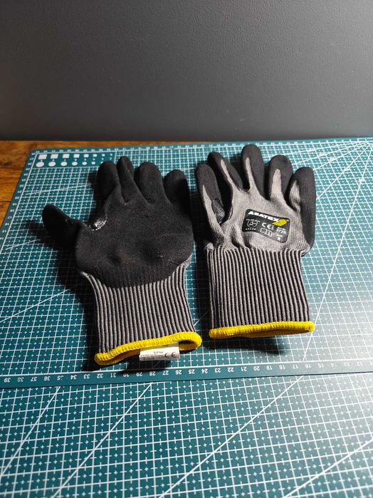 Rękawice robocze przeciwprzepięciowe (rozmiar 9) -10 sztuk