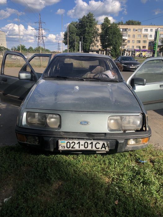 В продаже форд сиера 2.0