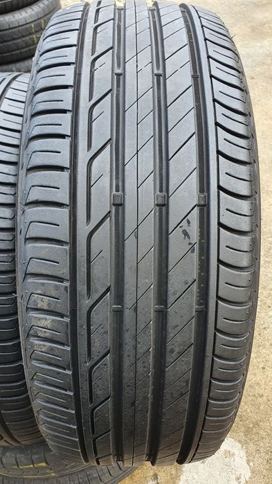 215/50 R18  4шт Bridgestone (Бриджестон) Авторезина, шини.