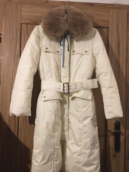 Płaszcz COMMA zima , lekki ,kremowy