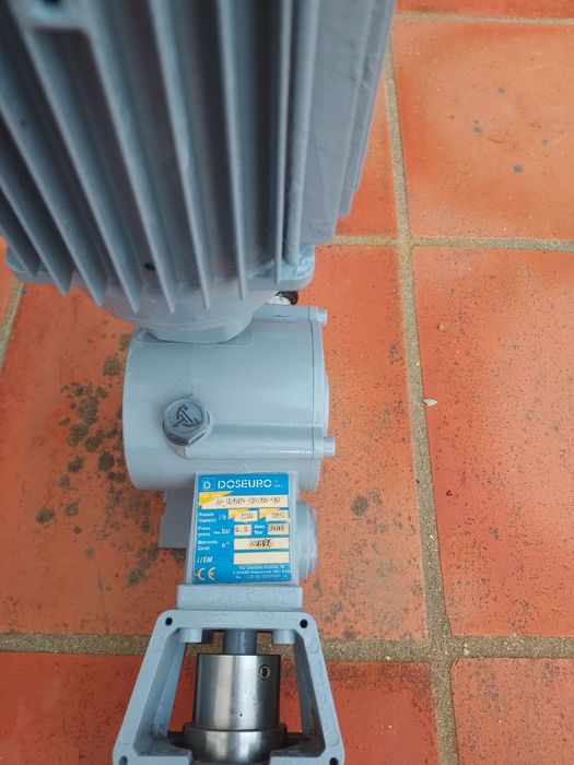 Bomba duseadora de adubo